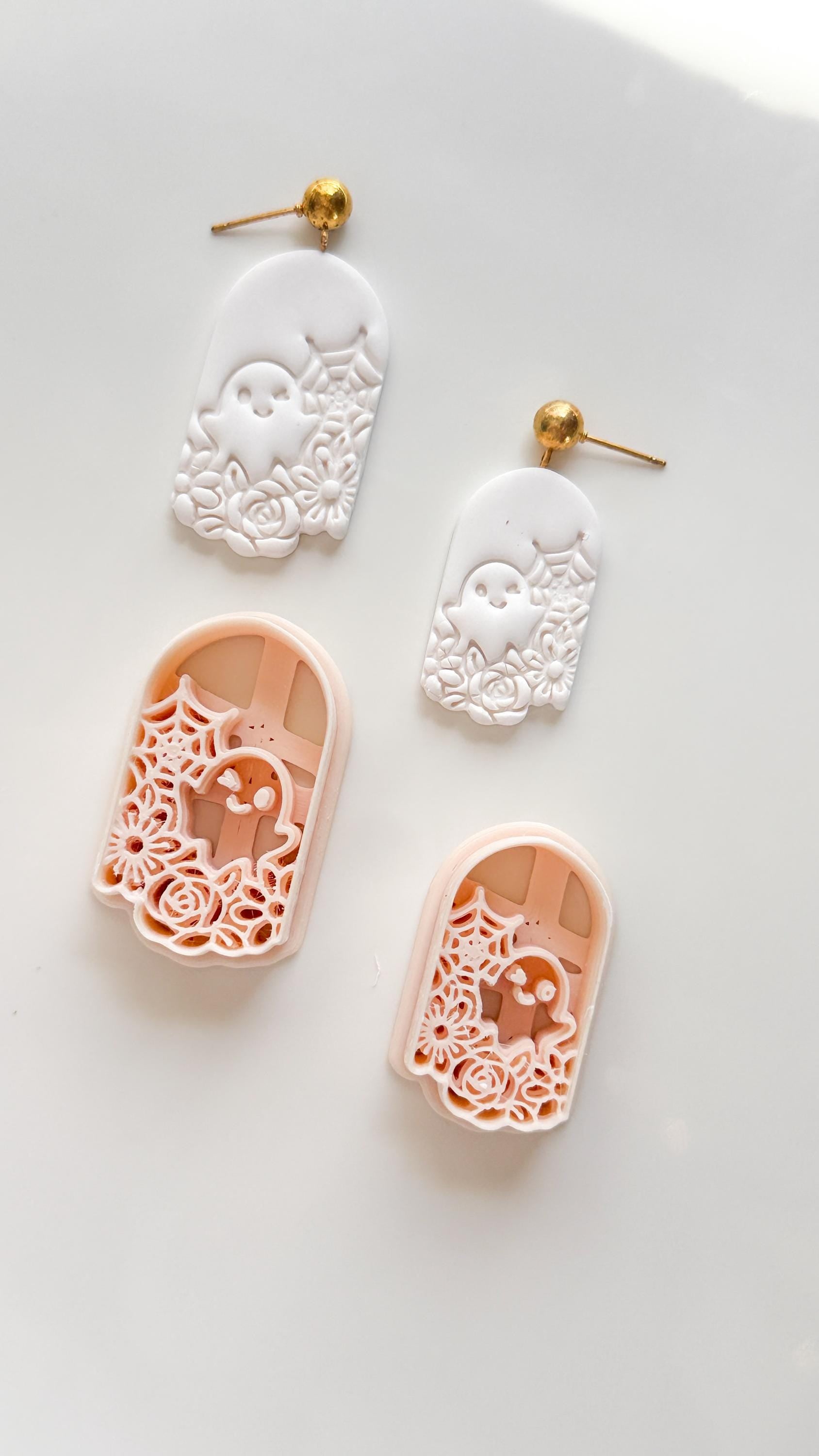 Ghostie Bloom Cutter: Floral Ghost Window Dangle for Polymer Clay