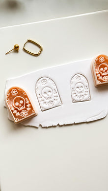 Skull Bloom Arch Cutter: Floral Sugar Skull Dangle for Polymer Clay
