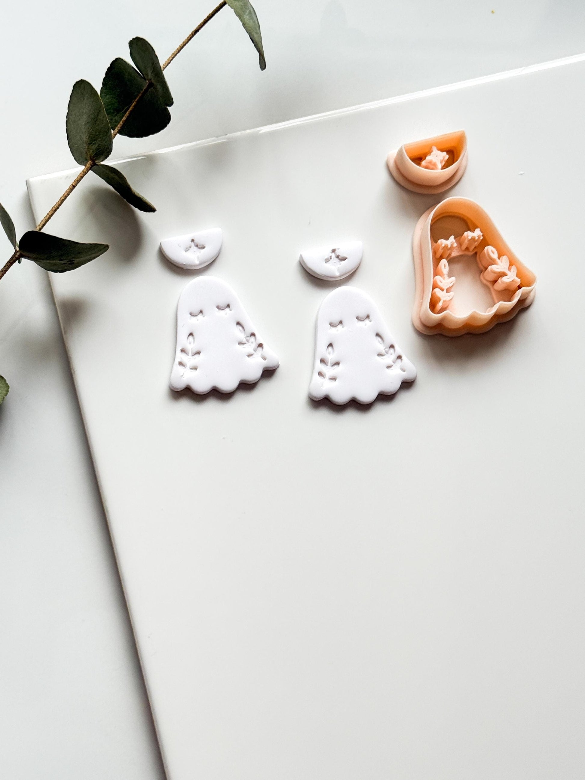 Botanical Boo Cutter: Floral Ghost Dangle for Polymer Clay