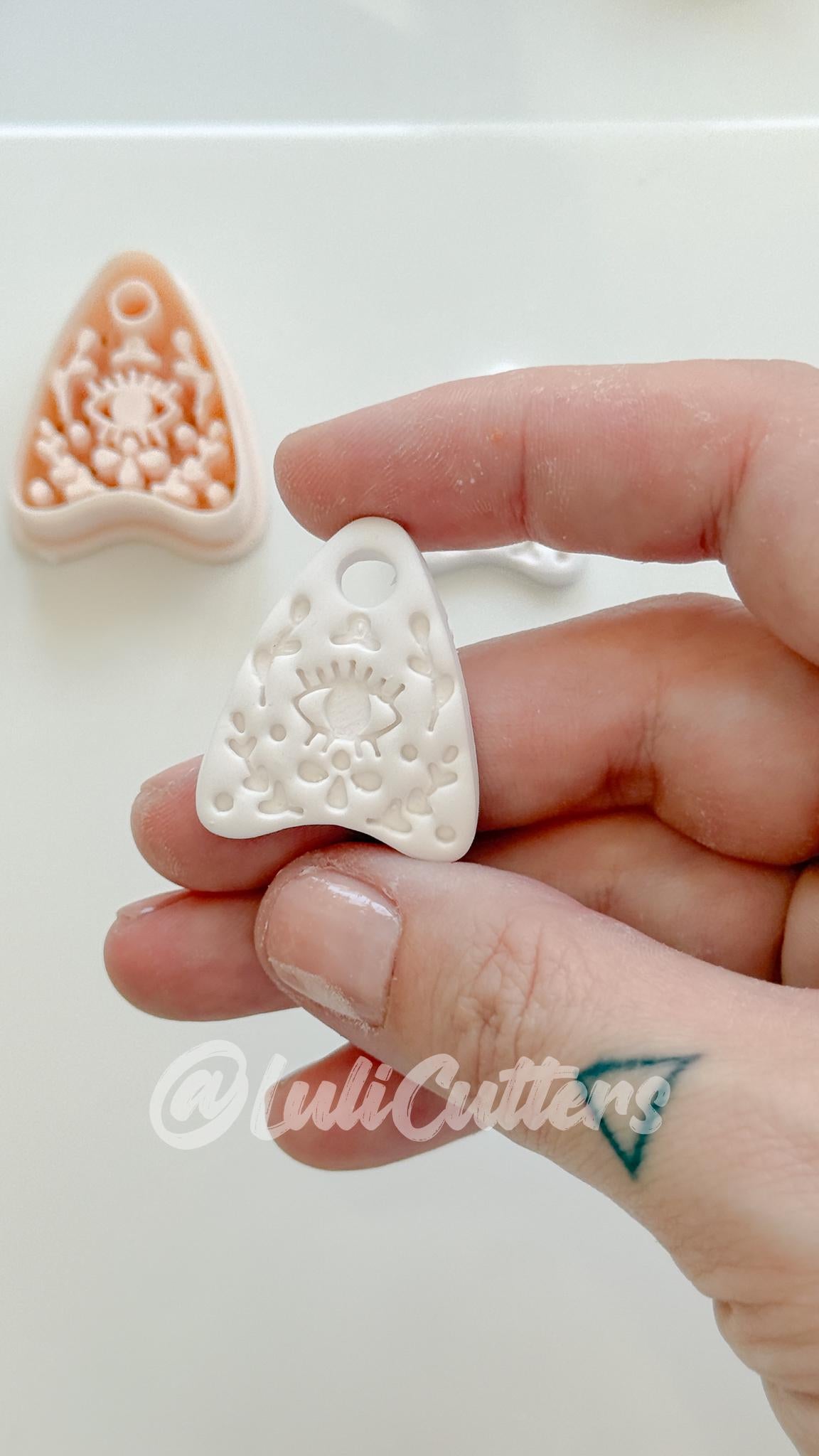 Ouija Eye Planchette Cutter: Mystic Talking Board Shape for Polymer Clay