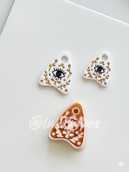Ouija Eye Planchette Cutter: Mystic Talking Board Shape for Polymer Clay