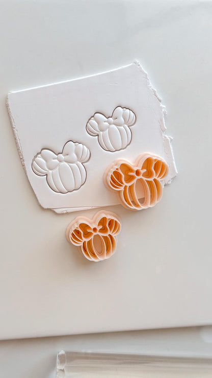 Mouse Pumpkin Cutter: Bow Pumpkin Shape for Polymer Clay