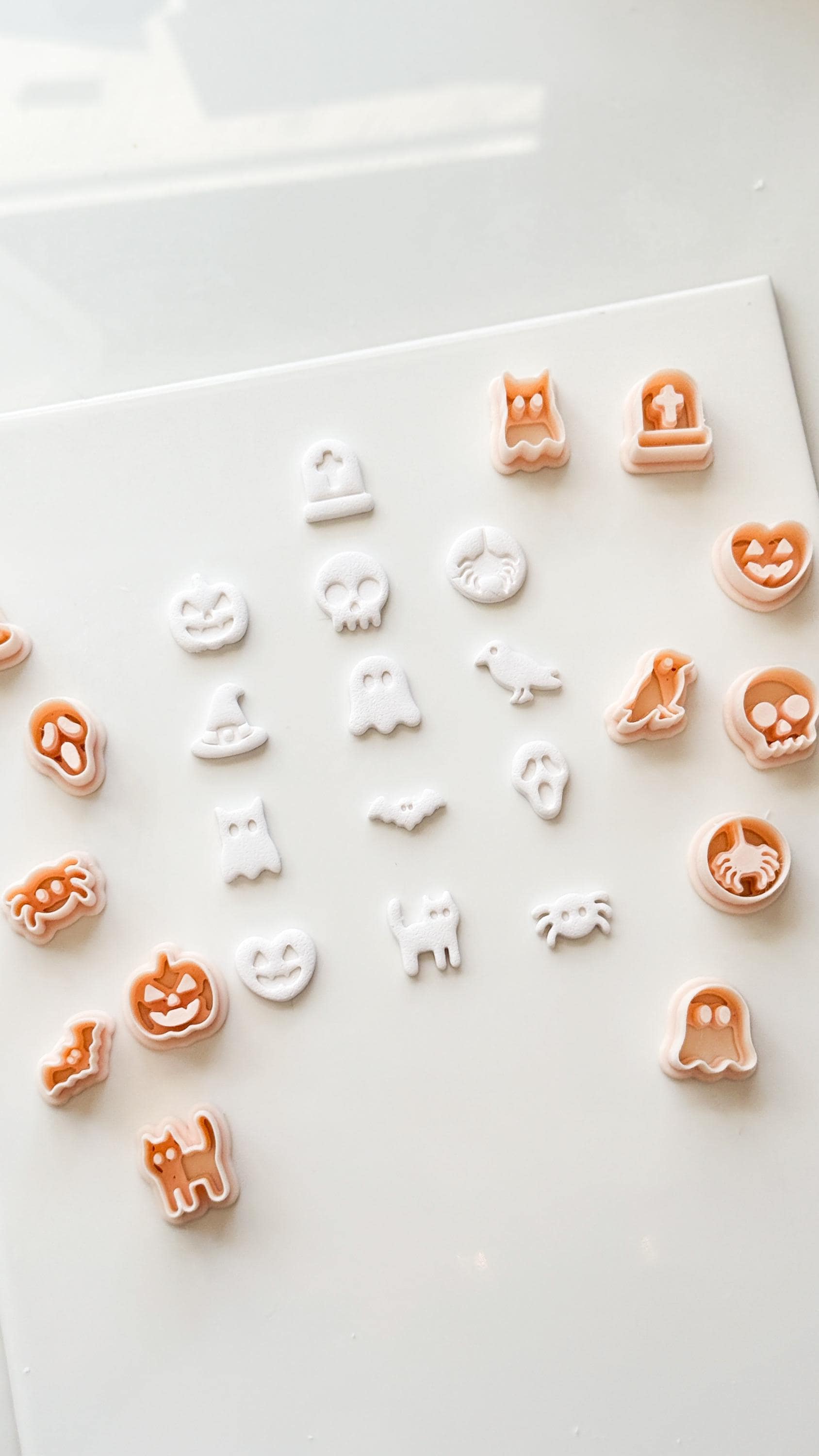 Halloween Stud Set Cutter: Spooky Mini Earring Shapes for Polymer Clay