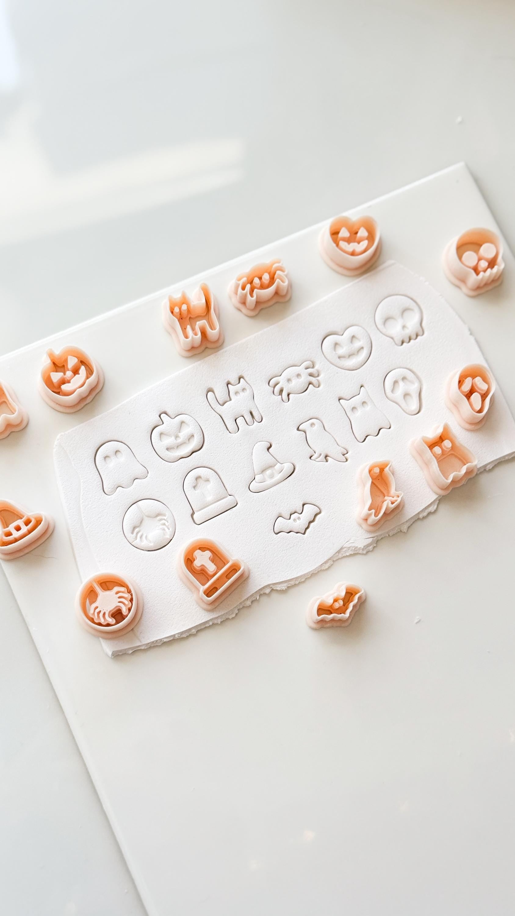 Halloween Stud Set Cutter: Spooky Mini Earring Shapes for Polymer Clay