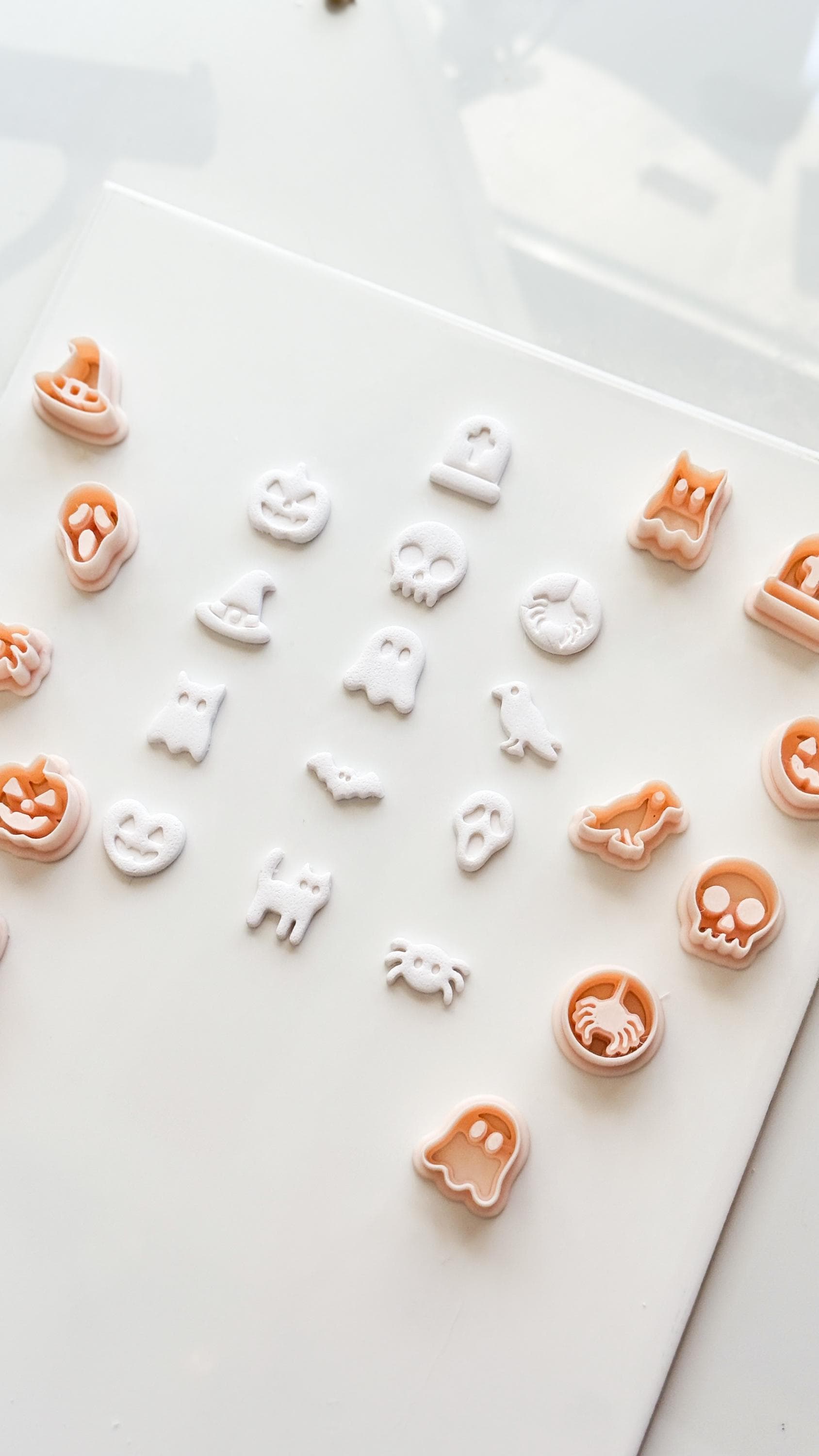 Halloween Stud Set Cutter: Spooky Mini Earring Shapes for Polymer Clay