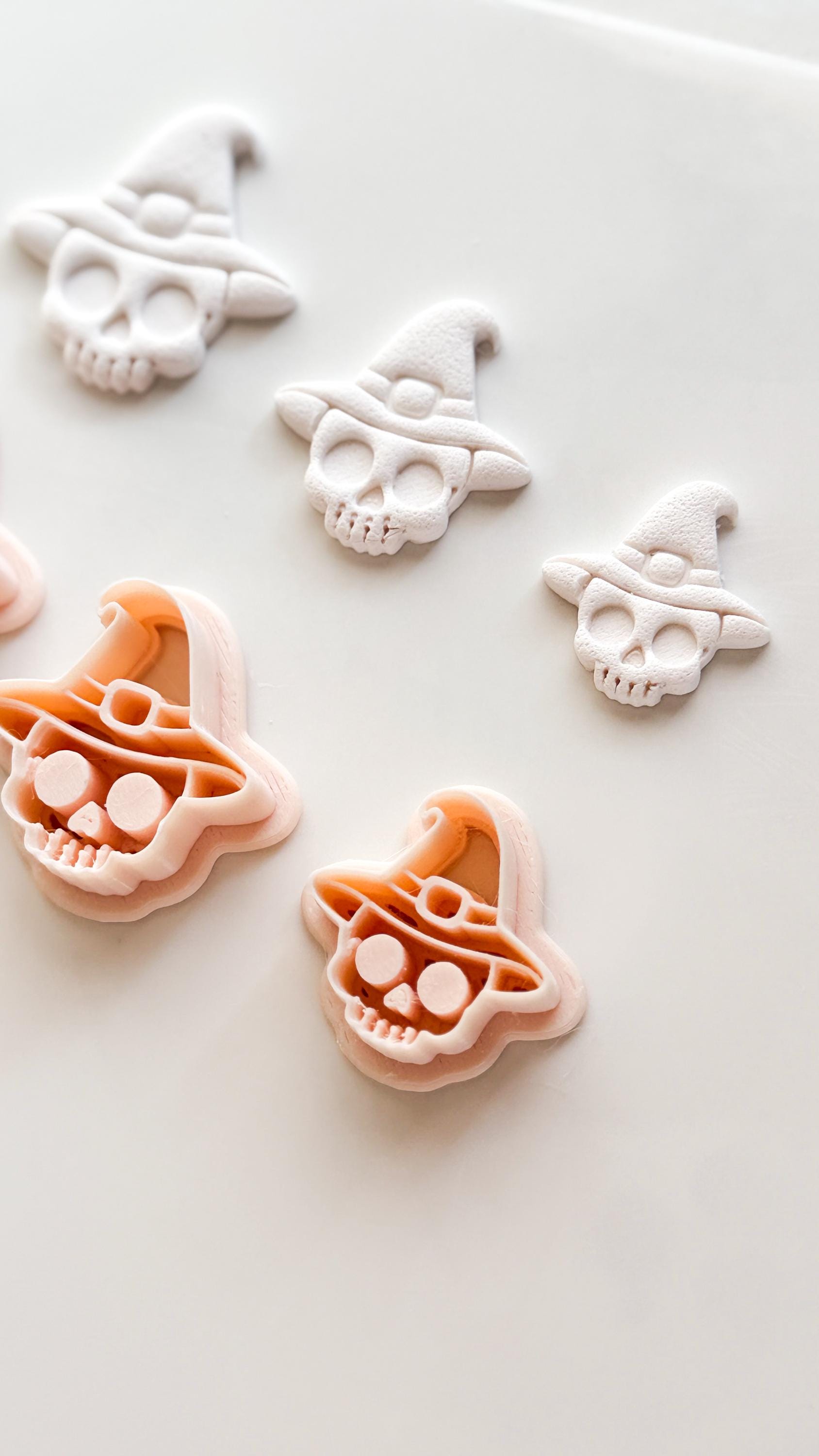 Magic Hat Skull Cutter: Witch Head Shape for Polymer Clay
