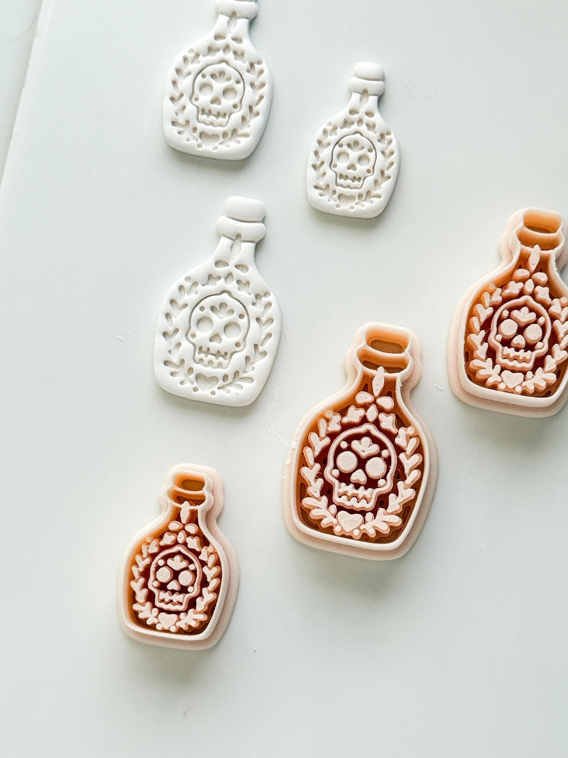Folk Skull Potion Cutter: Floral Skull Bottle Dangle Shape for Polymer Clay