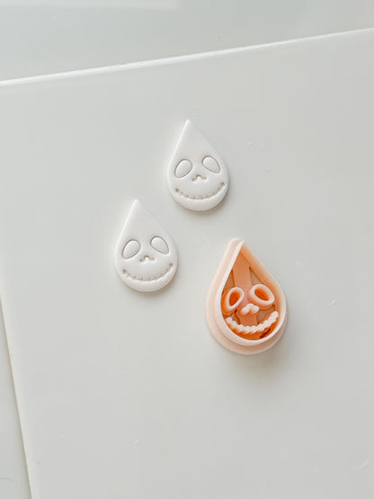 Teardrop Jack Cutter: Grinning Lantern Drop Shape for Polymer Clay