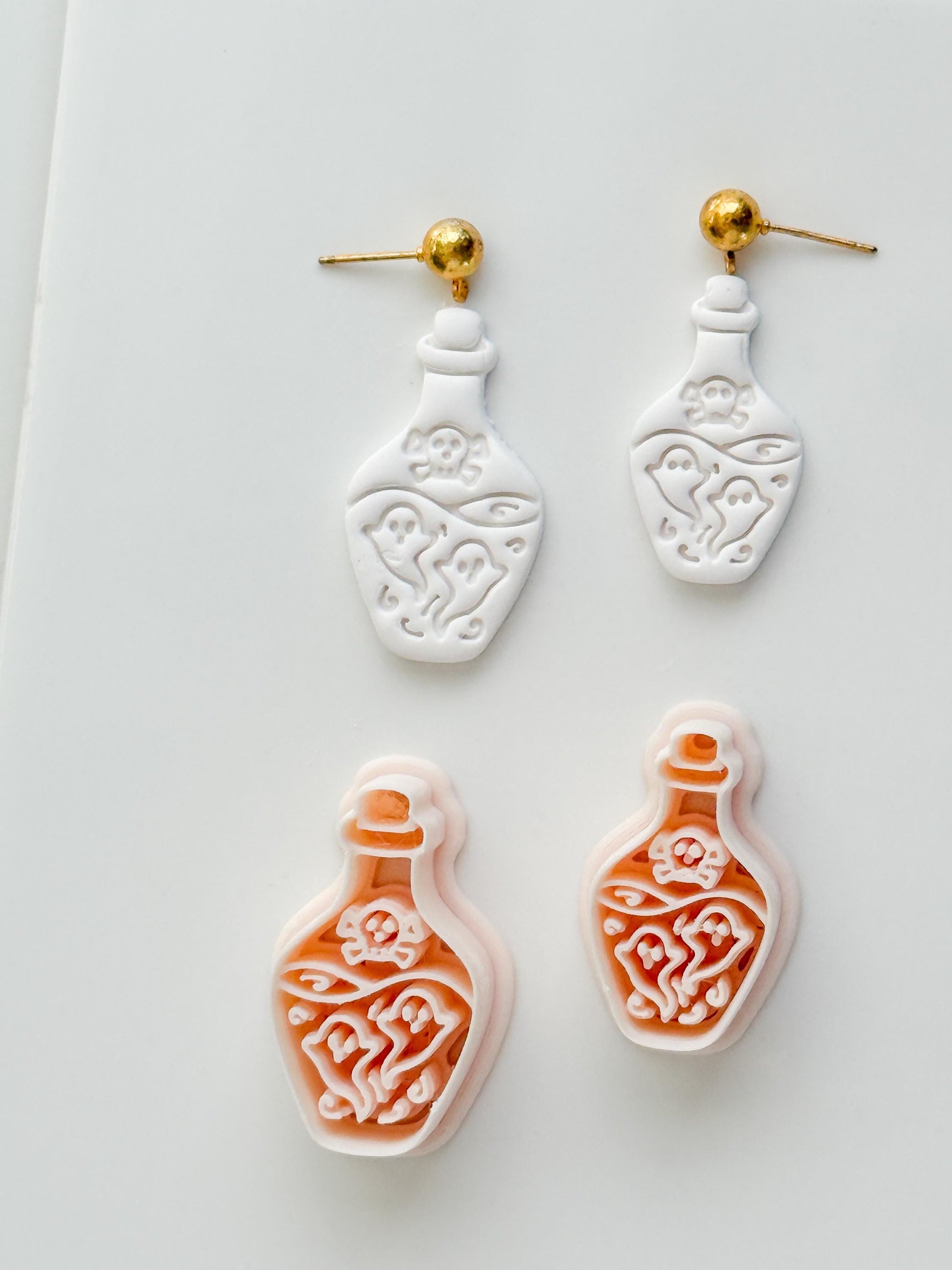 Ghost Potion Cutter: Haunted Elixir Bottle for Polymer Clay