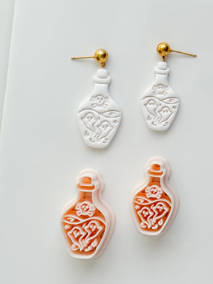 Ghost Potion Cutter: Haunted Elixir Bottle for Polymer Clay