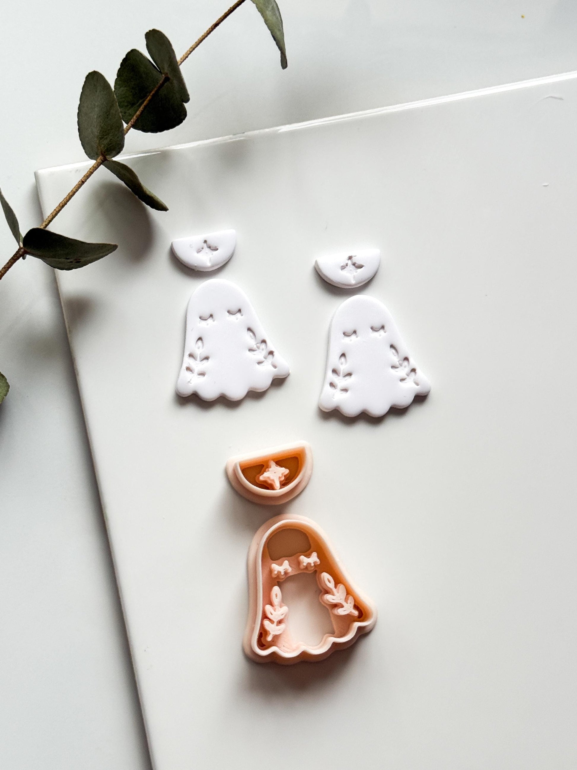 Botanical Boo Cutter: Floral Ghost Dangle for Polymer Clay