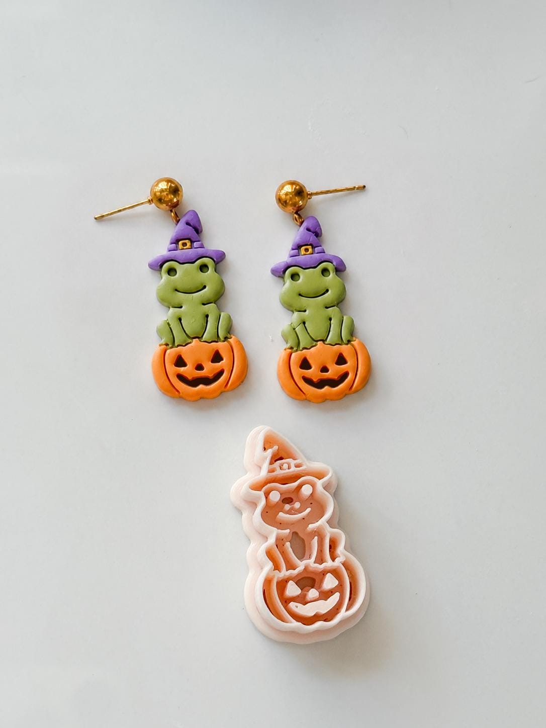 Witch Frog Cutter: Pumpkin Halloween Character for Polymer Clay