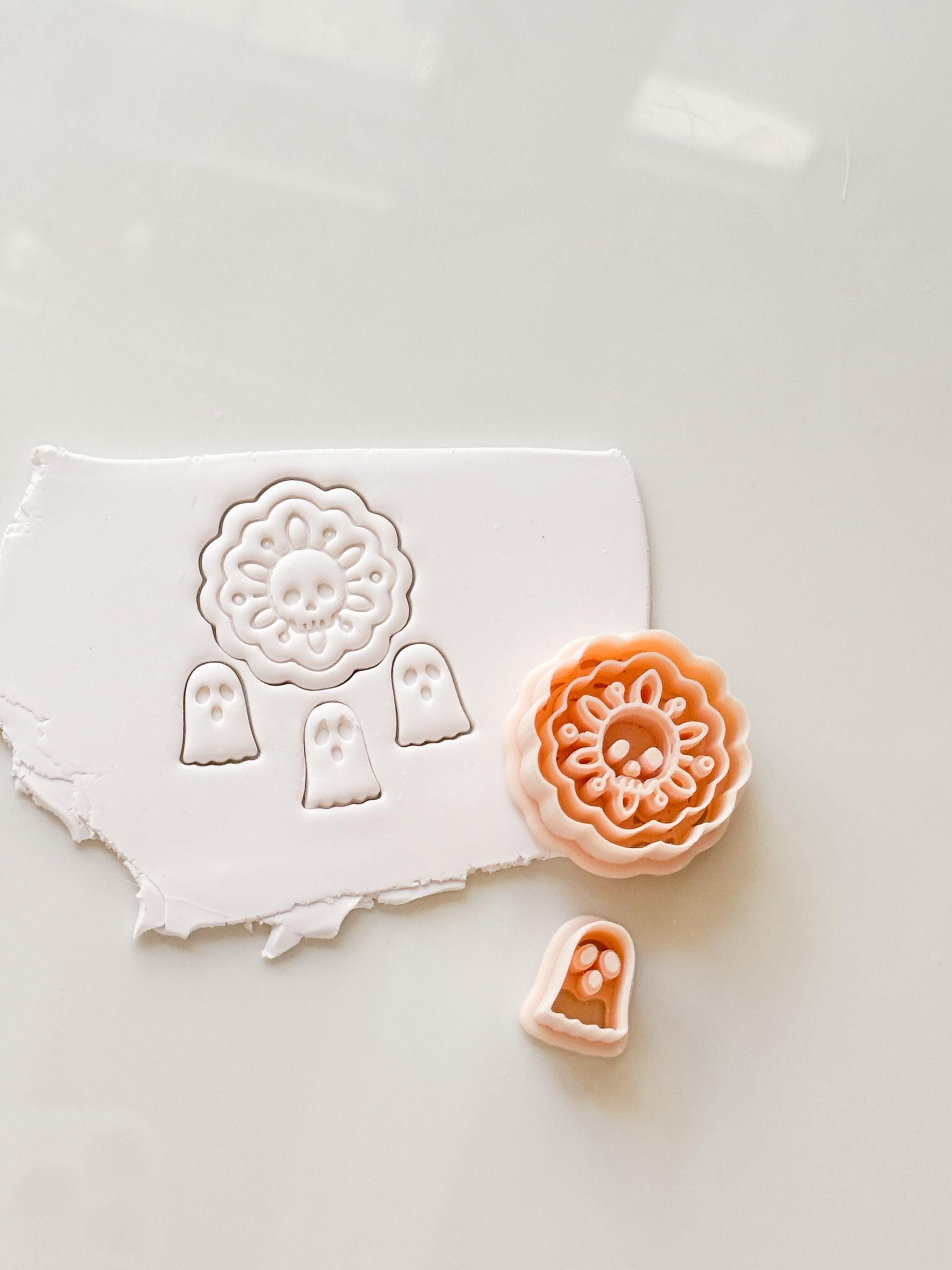 Ghost & Skull Doily Cutter: Lace Halloween Dangle for Polymer Clay