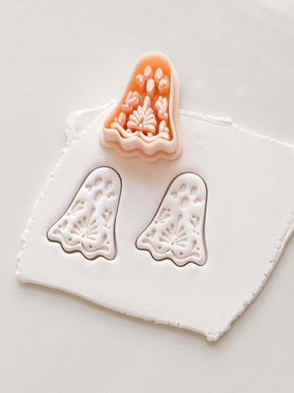Floral Ghost Cutter: Blooming Halloween Spirit for Polymer Clay