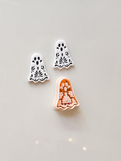 Floral Ghost Cutter: Blooming Halloween Spirit for Polymer Clay