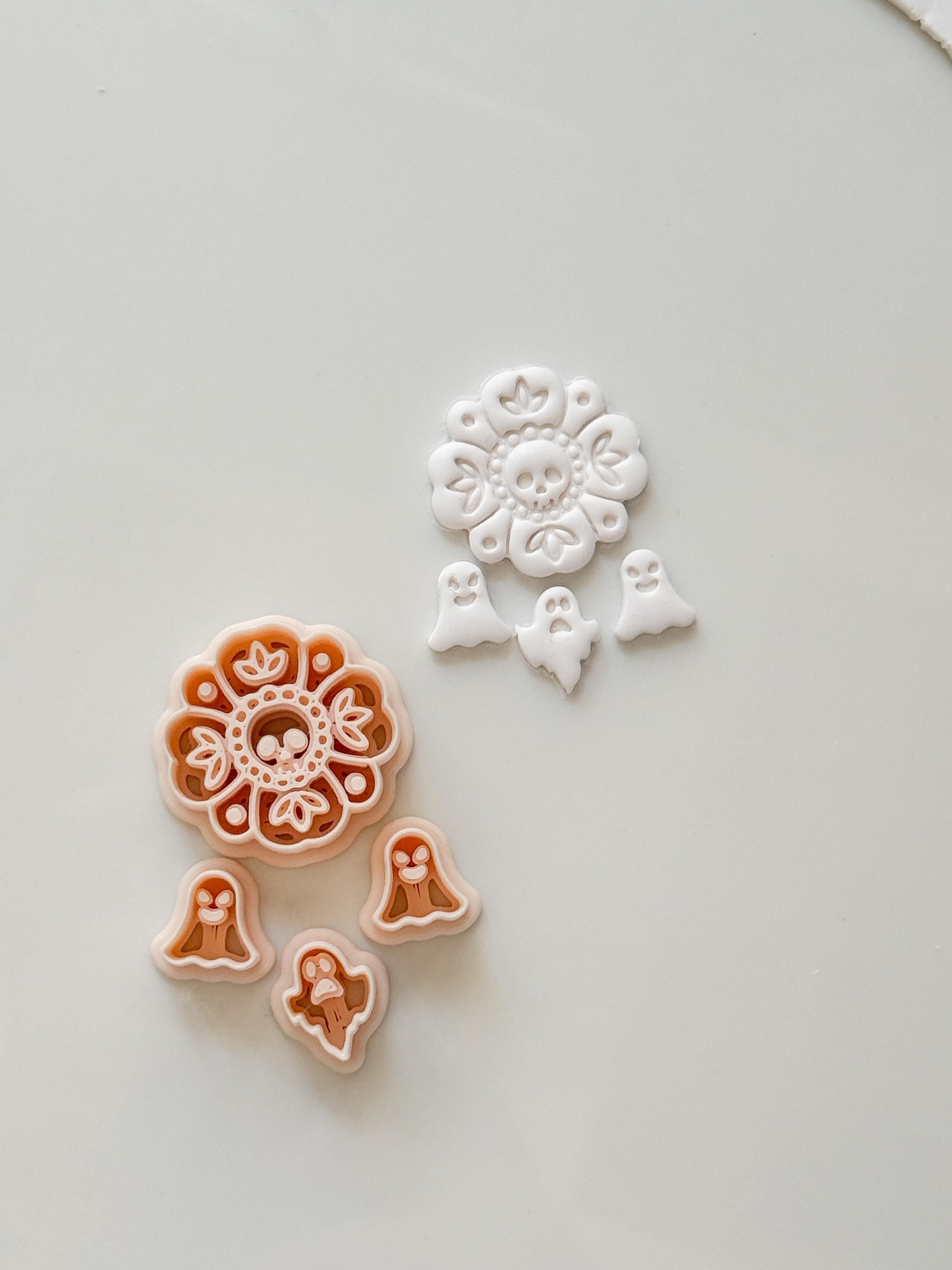 Folk Skull Flower Cutter Set: Floral Ghost Halloween Design for Polymer Clay