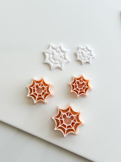 Mouse Web Cutter: Spider Web Halloween Shape for Polymer Clay
