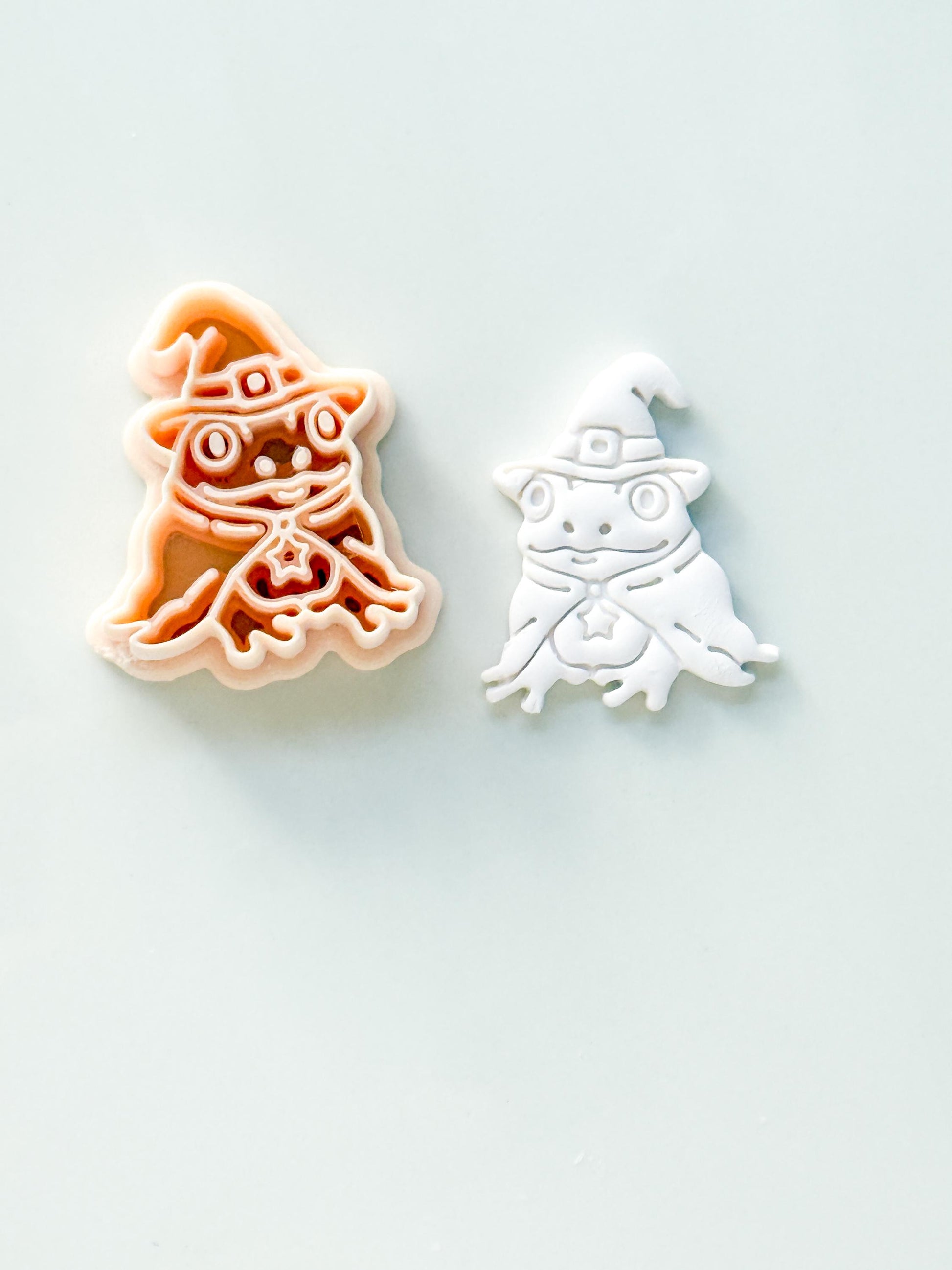 Witch Frog Cutter: Halloween Amphibian Character for Polymer Clay