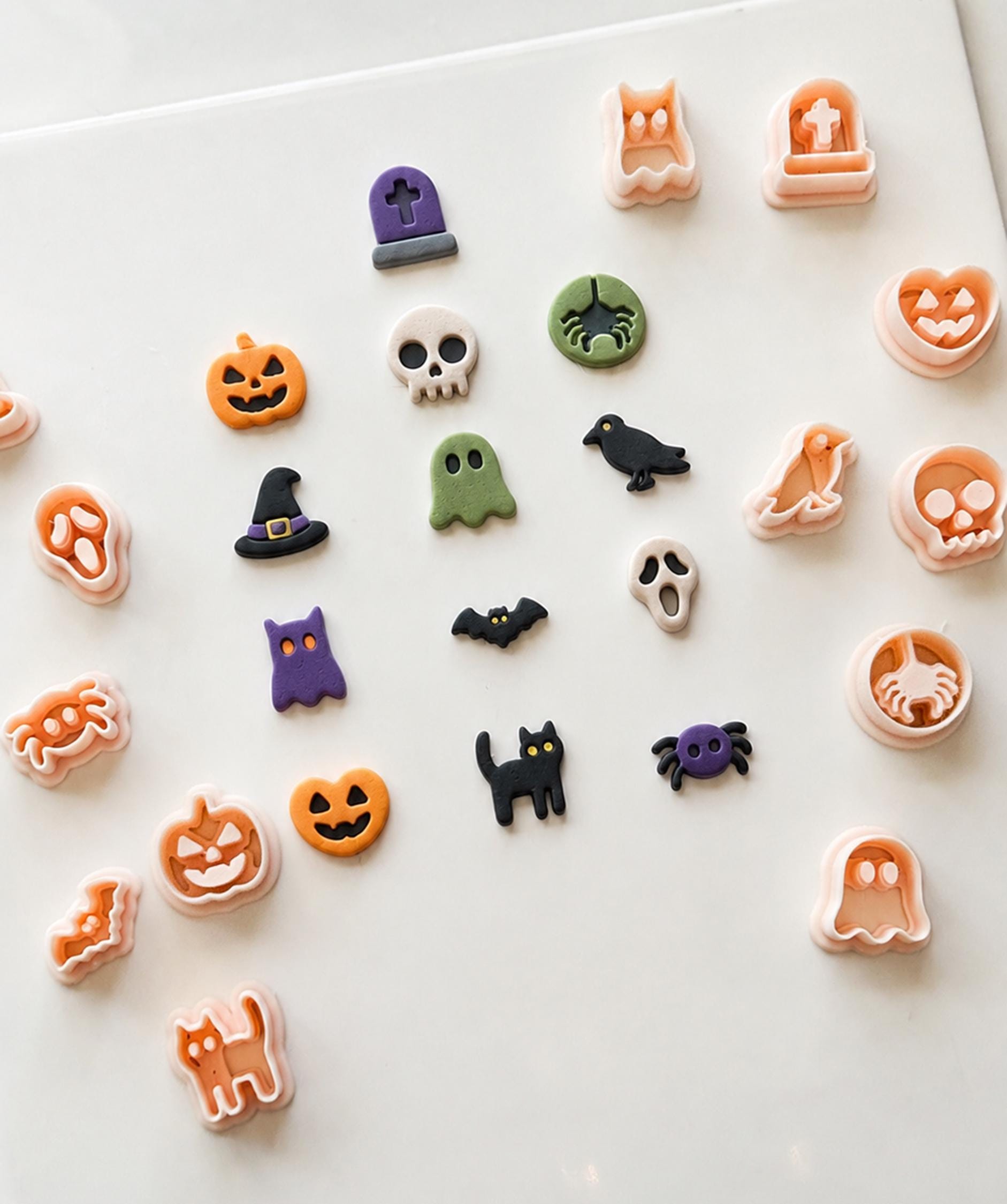 Halloween Stud Set Cutter: Spooky Mini Earring Shapes for Polymer Clay