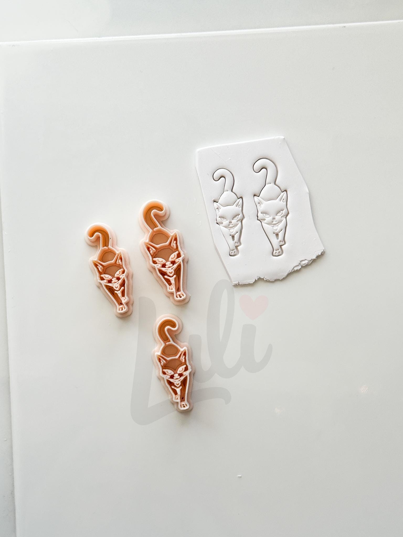 Spooky Kitty Cutter: Crescent Cat Halloween Dangle for Polymer Clay