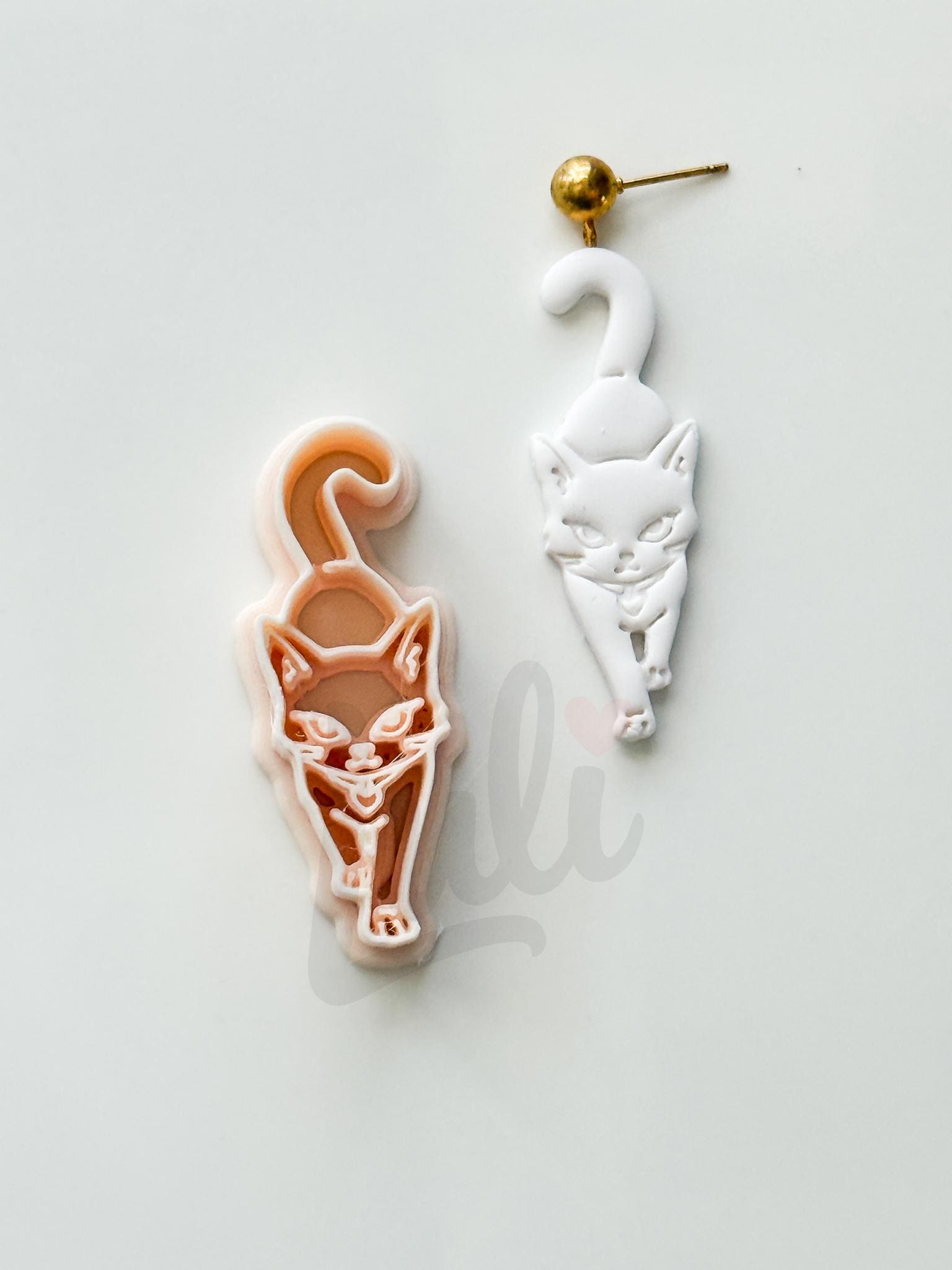 Spooky Kitty Cutter: Crescent Cat Halloween Dangle for Polymer Clay