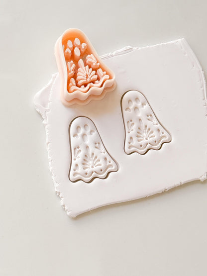 Floral Ghost Cutter: Blooming Halloween Spirit for Polymer Clay