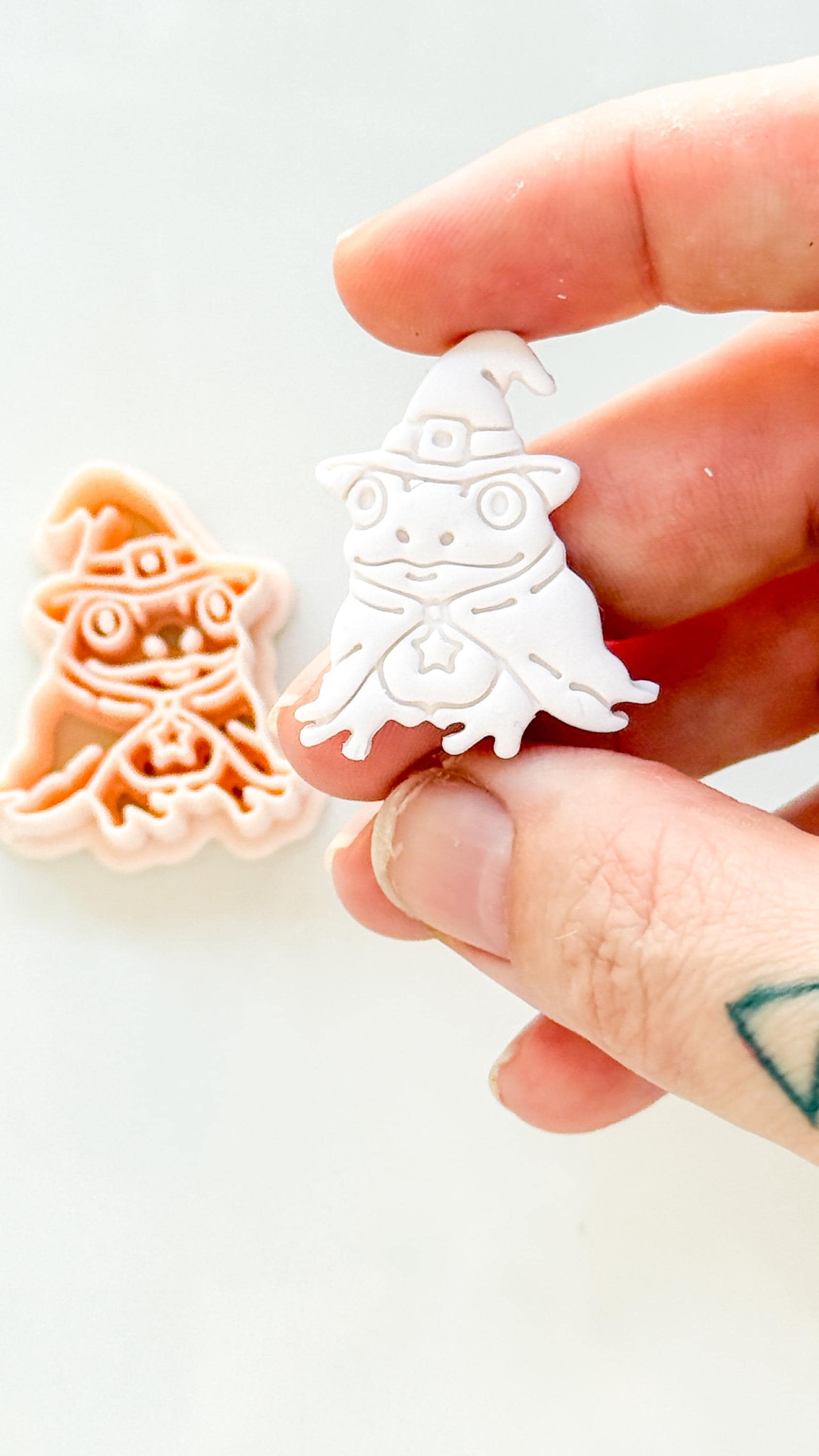 Witch Frog Cutter: Halloween Amphibian Character for Polymer Clay