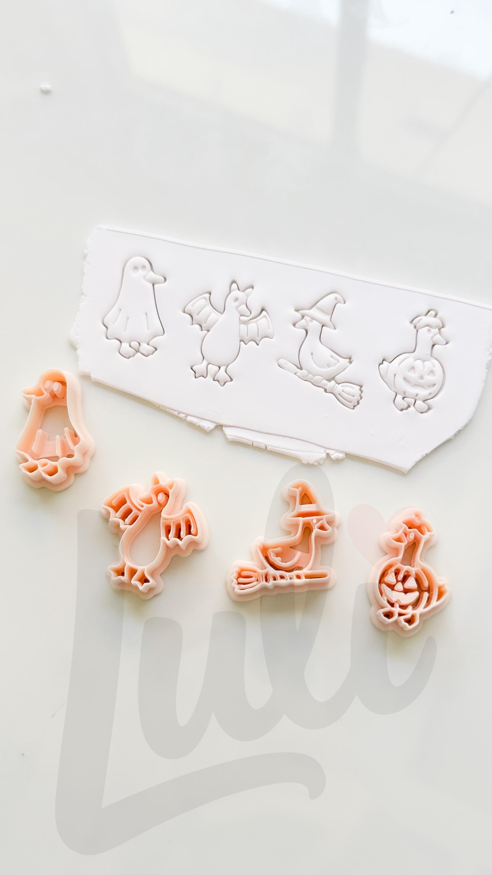 Spooky Halloween Ducks Cutter Set: Ghost Bat Witch Pumpkin for Polymer Clay