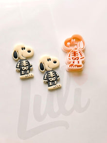 Charlie's Dog Cutter: Skeleton Halloween Character for Polymer Clay