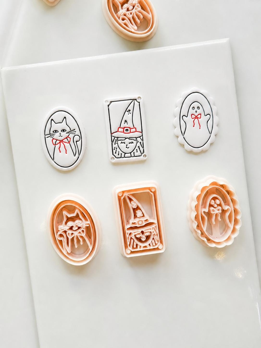 Halloween Portraits Cutters: Vintage Spooky Cameo Frames for Polymer Clay