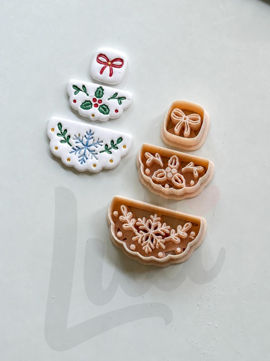 Holly Berry Fan Cutter: Botanical Christmas Shapes for Polymer Clay