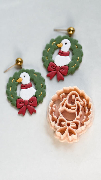 Duck christmas wreath Cutter: Holiday Bird Shape for Polymer Clay