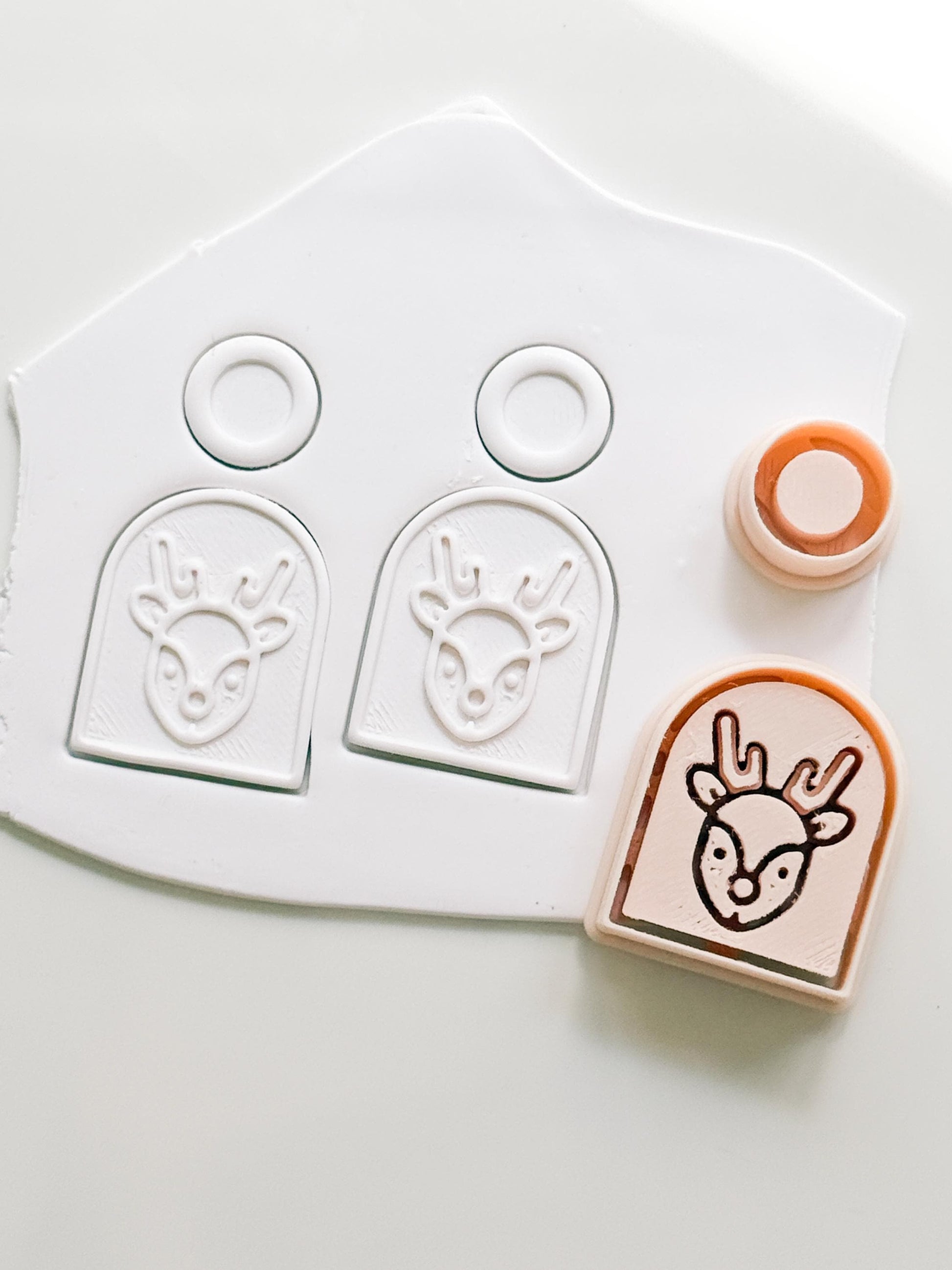 Minimal Reindeer Arch Cutter: Holiday Deer Shape for Polymer Clay