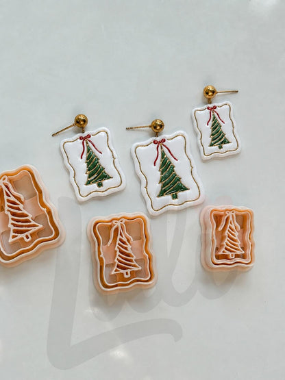 Bow Tied Christmas Tree Cutter: Festive Holiday Shape for Polymer Clay