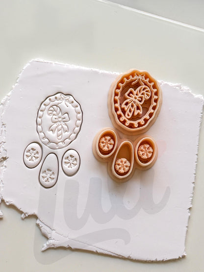 Candy Cane Ribbon Frame Cutter: Holiday Ornament Shape for Polymer Clay