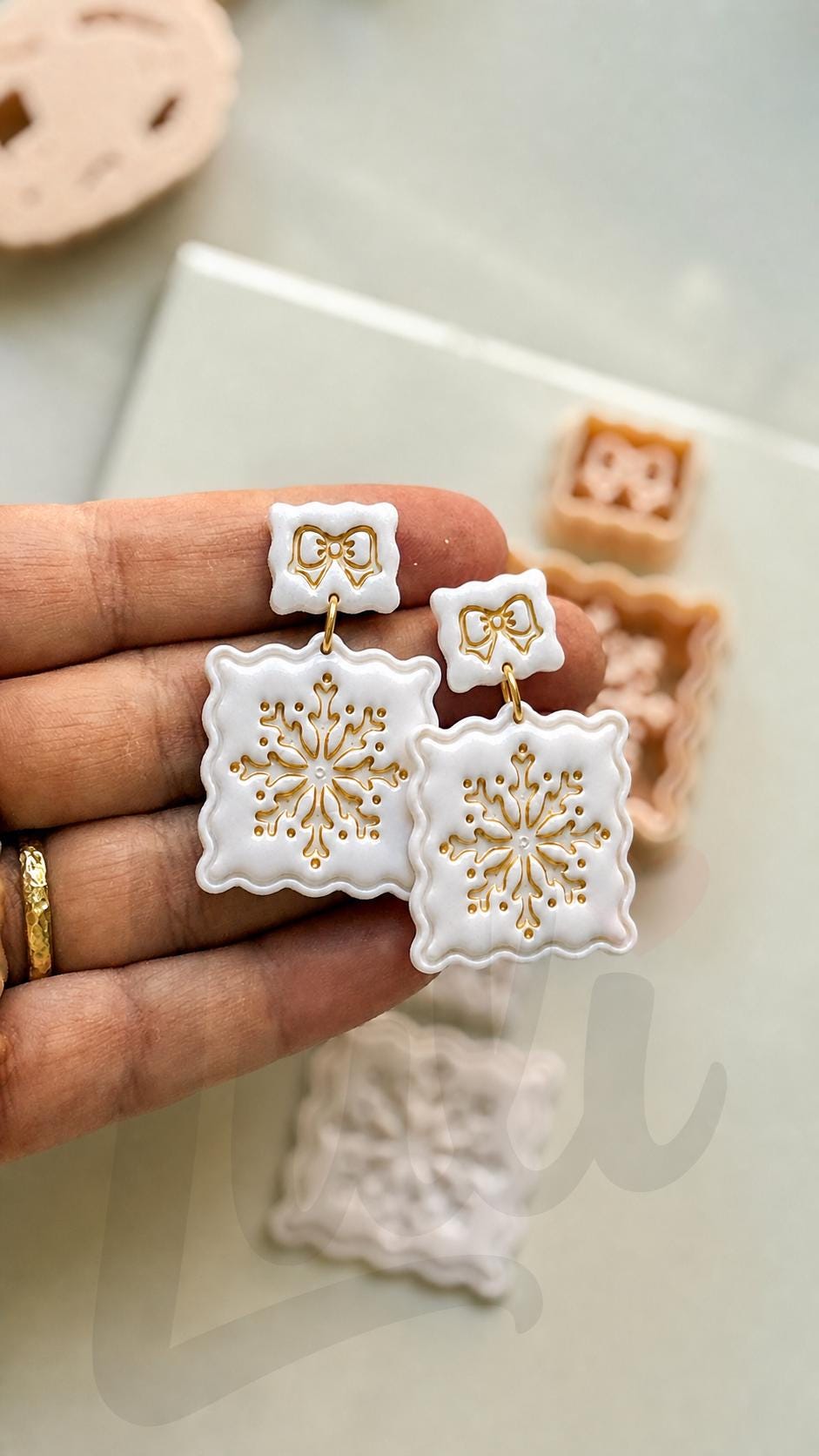 Snowflake Scallop Frame Cutter: Winter Holiday Shape for Polymer Clay