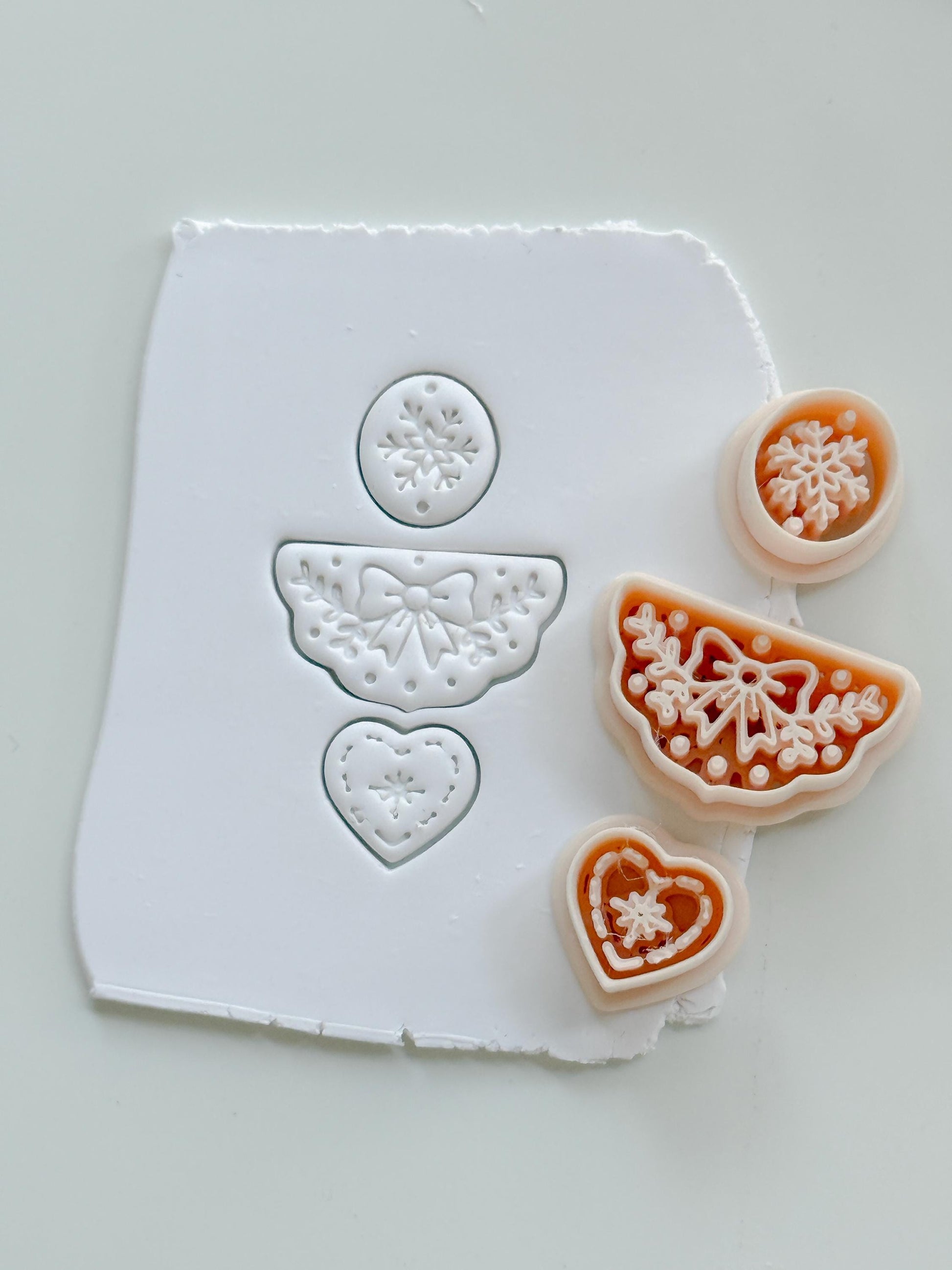 Winter Bow Garland Cutter: Snowflake Design for Polymer Clay