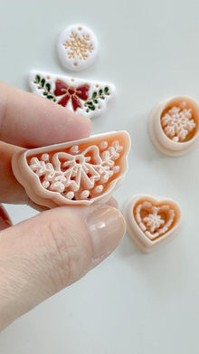 Winter Bow Garland Cutter: Snowflake Design for Polymer Clay