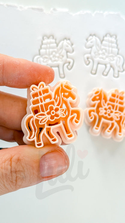 Santa Horse Cutter: Christmas Pony Design for Polymer Clay| Preppy Christmas