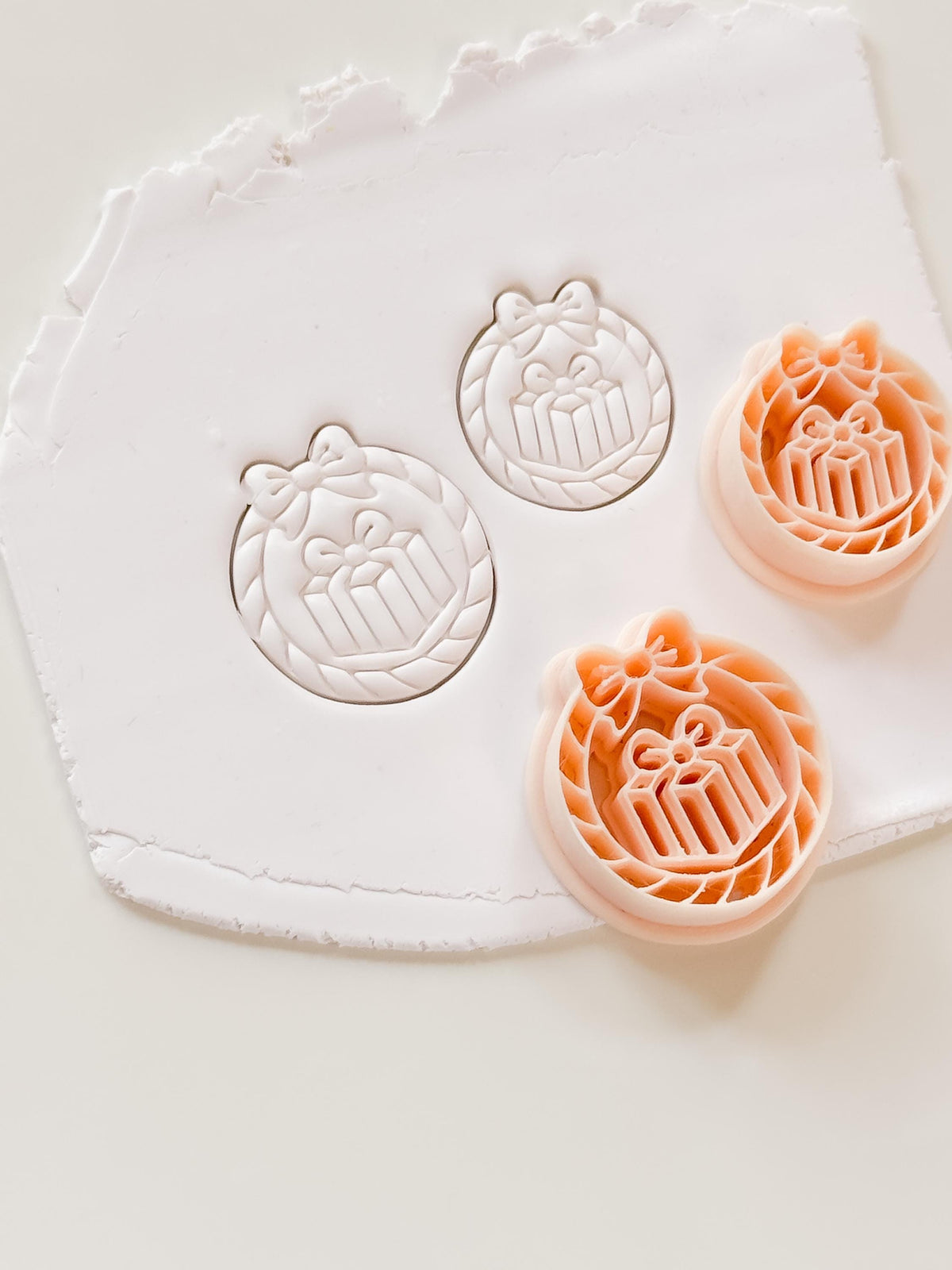 Gift Wreath Ornament Cutter: Bow Wrapped Present Design for Polymer Clay| Preppy Christmas