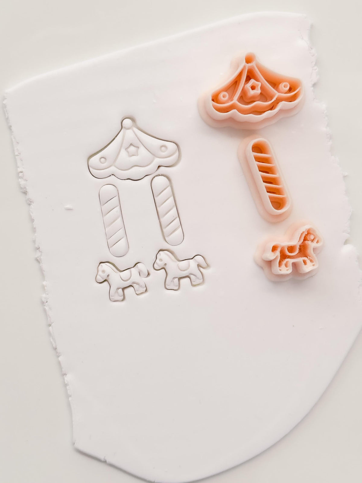 Carousel Pony Dangle Cutter: Fairground Equestrian Shape for Polymer Clay| Preppy Christmas