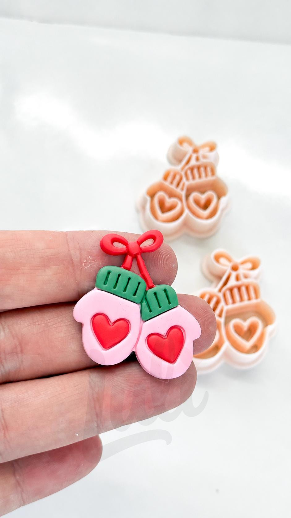 Winter Gloves Cutter: Bow Adorned Mitten Shapes for Polymer Clay| Preppy Christmas