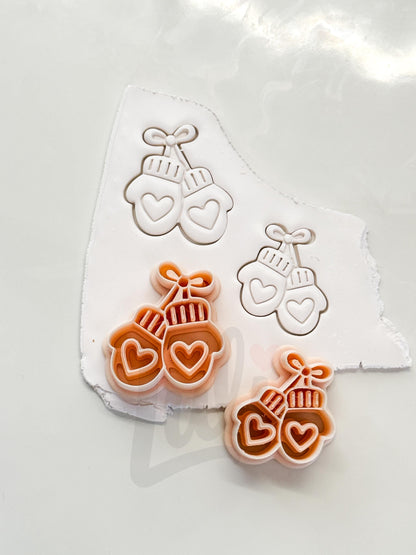 Winter Gloves Cutter: Bow Adorned Mitten Shapes for Polymer Clay| Preppy Christmas