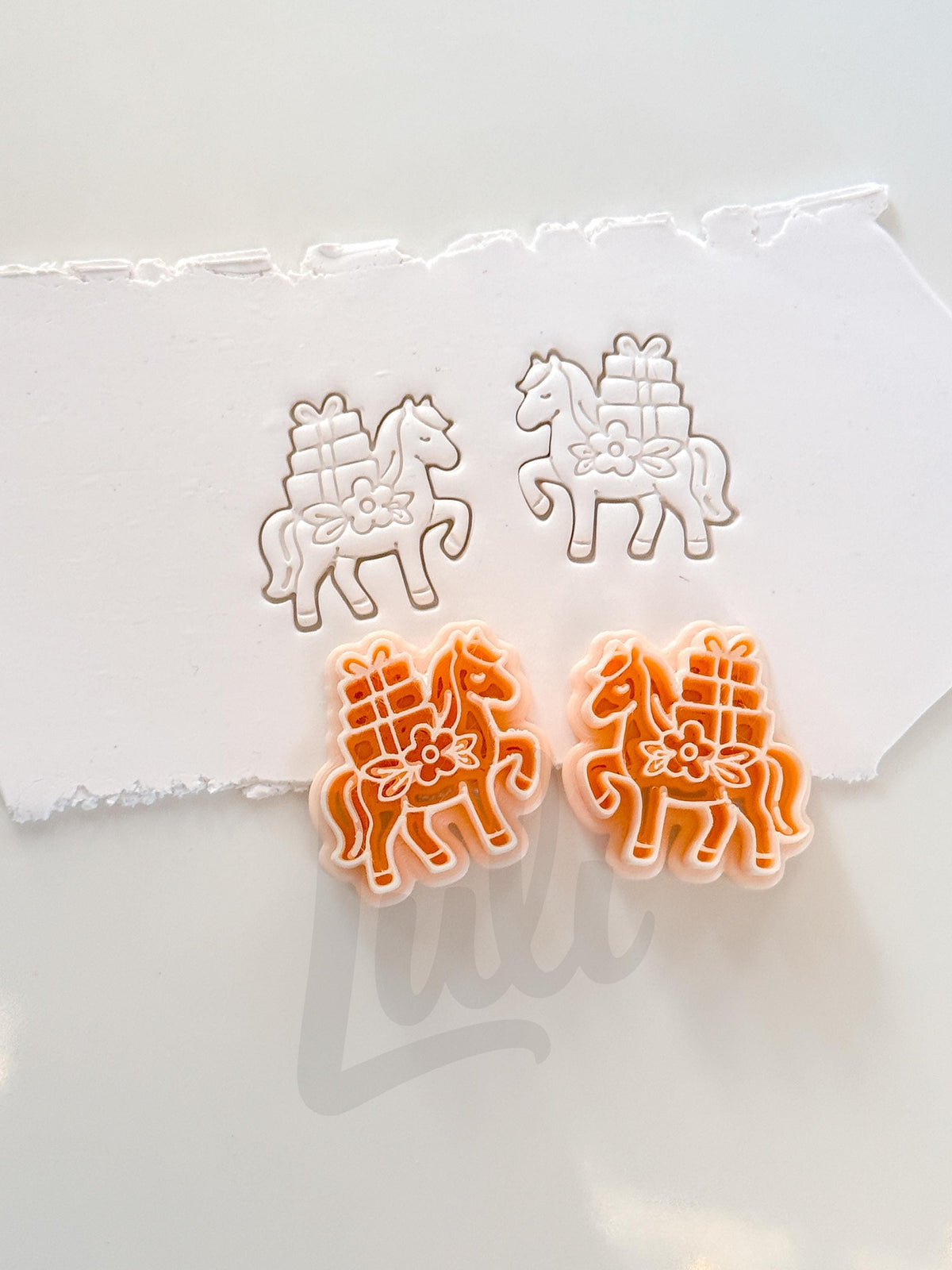 Santa Horse Cutter: Christmas Pony Design for Polymer Clay| Preppy Christmas