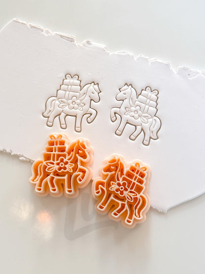 Santa Horse Cutter: Christmas Pony Design for Polymer Clay| Preppy Christmas